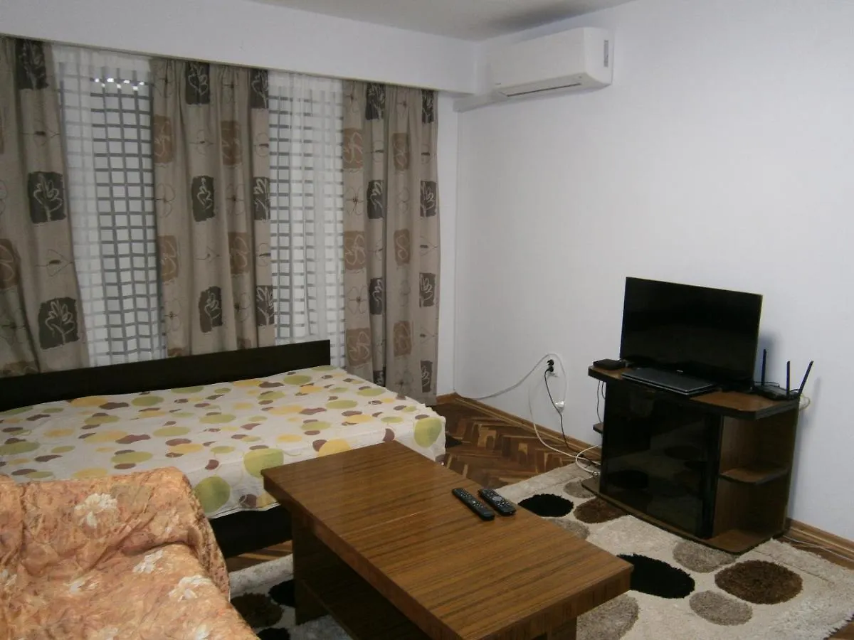 Апартамент Геци Varna Apartment